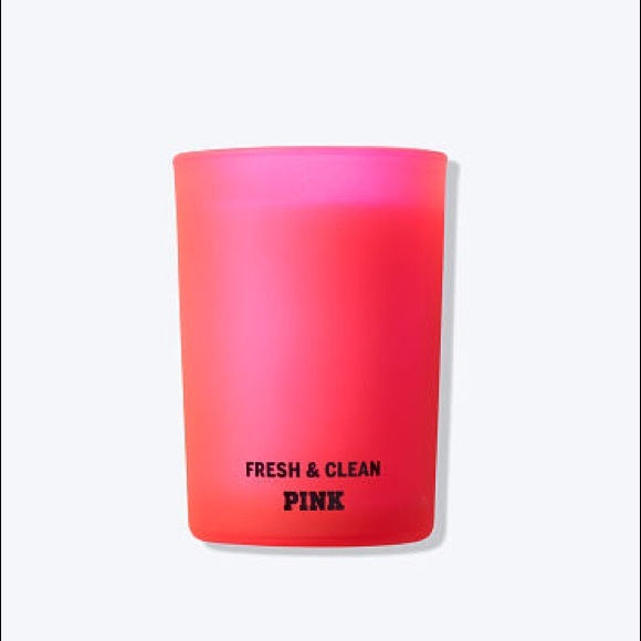💗VS PINK FRESH & CLEAN SCENTED CANDLE - Picture 2 of 5